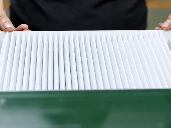 Pleated media for cabin air filter edge bonding.