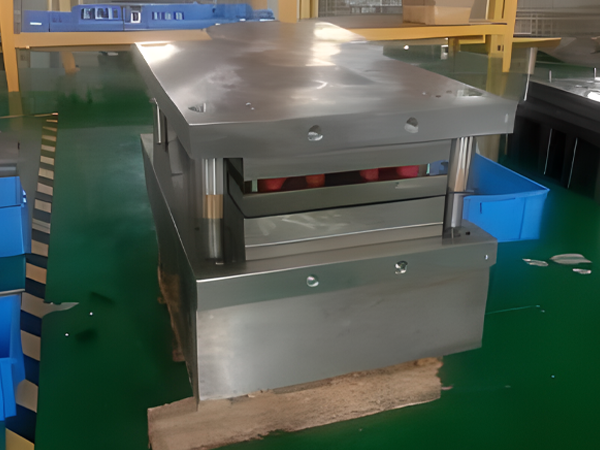 A set of filter end cap progressive die