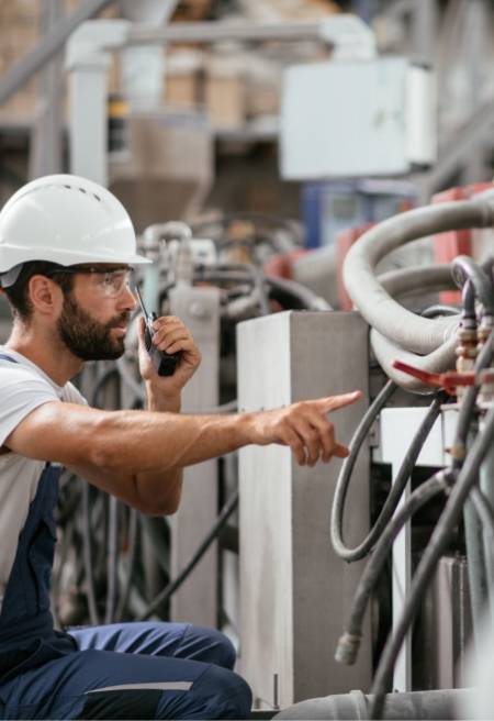 A technician is solve customers' problem.